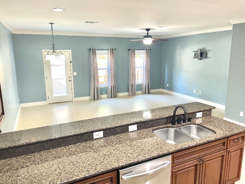 1827 Sound Haven Ct - Photo 4 of 17