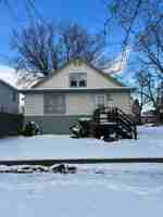 featured image of 1838 Spohn Ave #LOWER