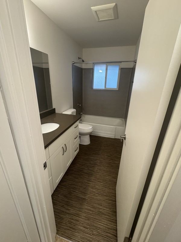 N 2nd St #1014 - Photo 3 of 6