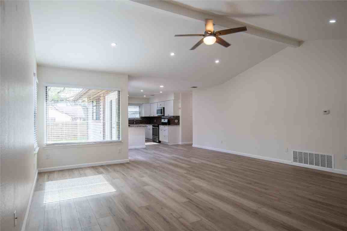 4515 Keota Dr #4515 - Photo 5 of 21