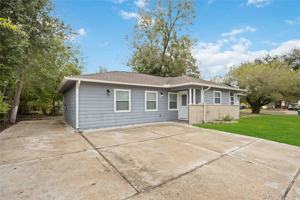 featured image of 6523 Cherrydale Dr #6523