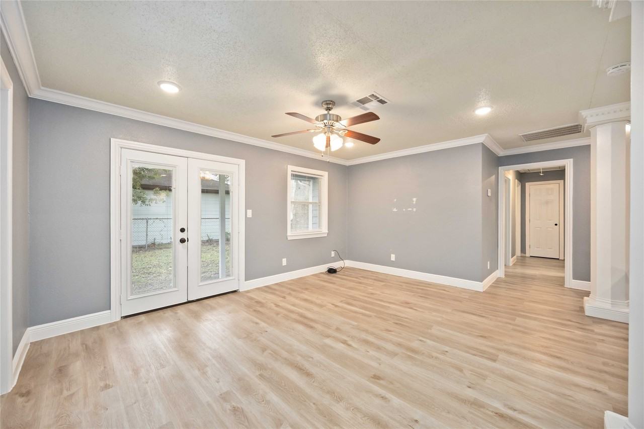 6523 Cherrydale Dr #6523 - Photo 3 of 22