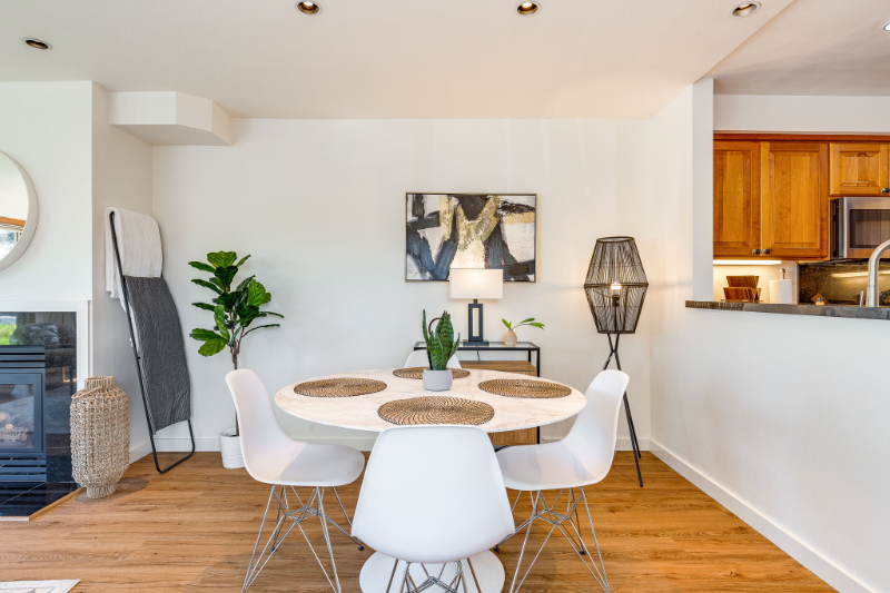 2026 Fairview Ave E - Photo 7 of 20