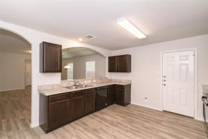 featured image of 8715 Lar Ree Oaks Cir #8715