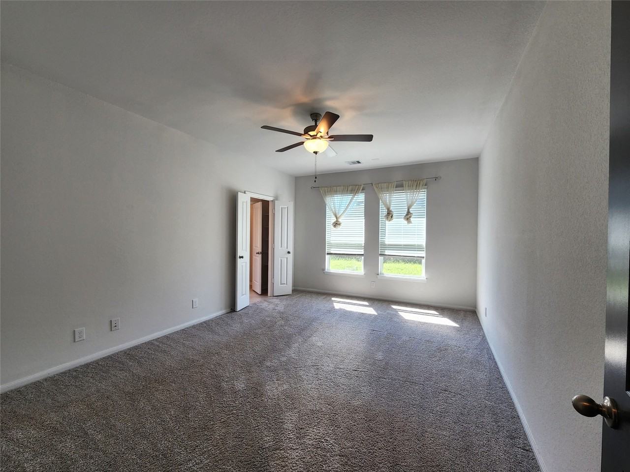 411 Alaska Cedar Dr #411 - Photo 3 of 20