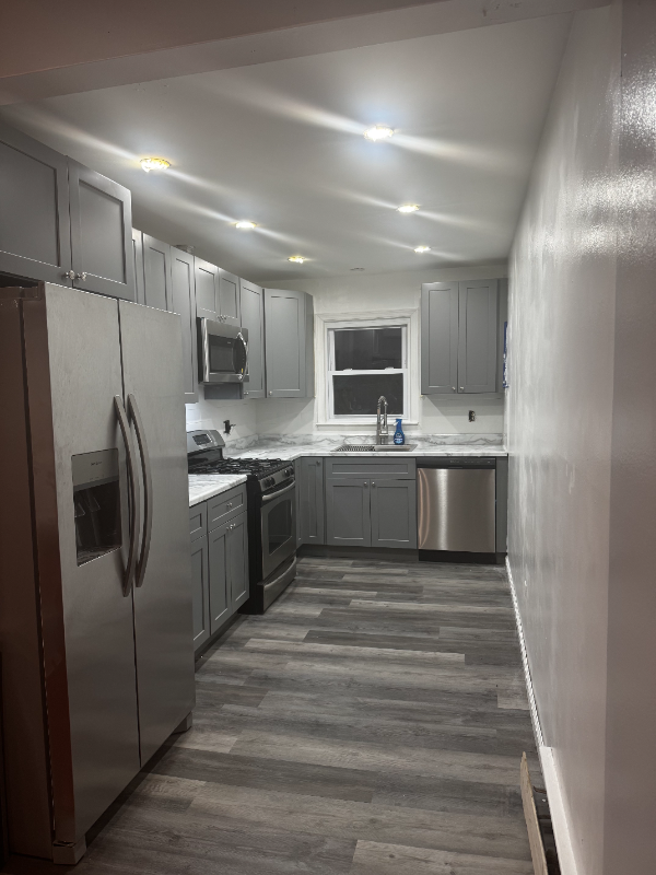 25 Oxford St - Photo 2 of 8