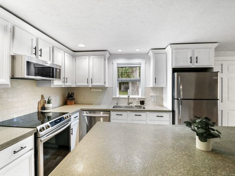 4 S Randall St - Photo 6 of 19