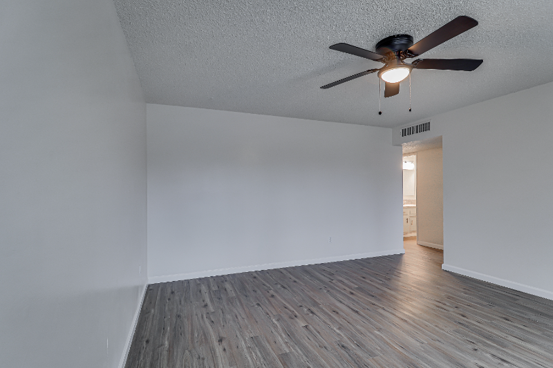 1013 Mira Loma Dr #1013 - Photo 2 of 22