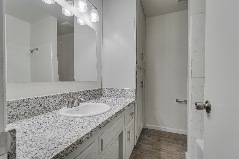 1013 Mira Loma Dr #1013 - Photo 7 of 22