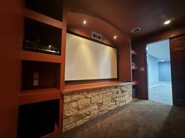 featured image of 19005 Olive St