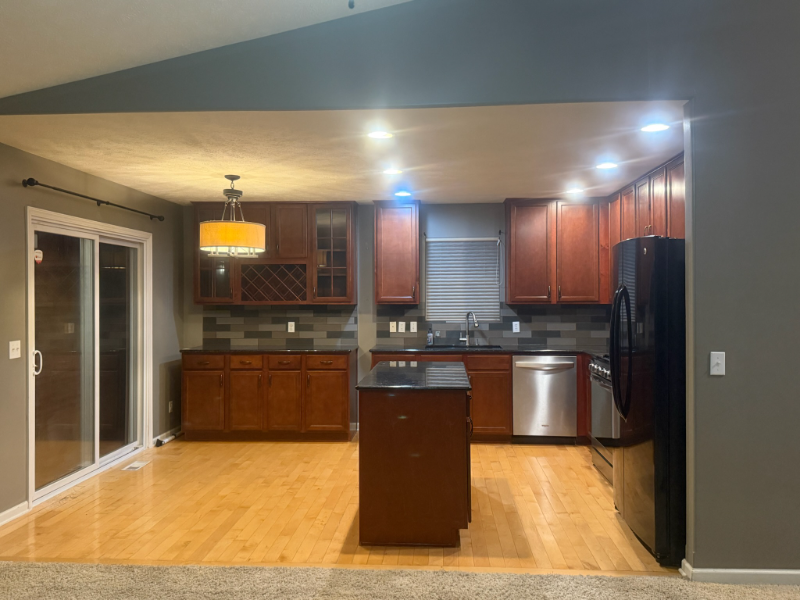 19005 Olive St - Photo 7 of 25