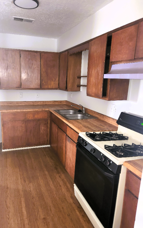 516 Lewis Ave Se #516 - Photo 5 of 10