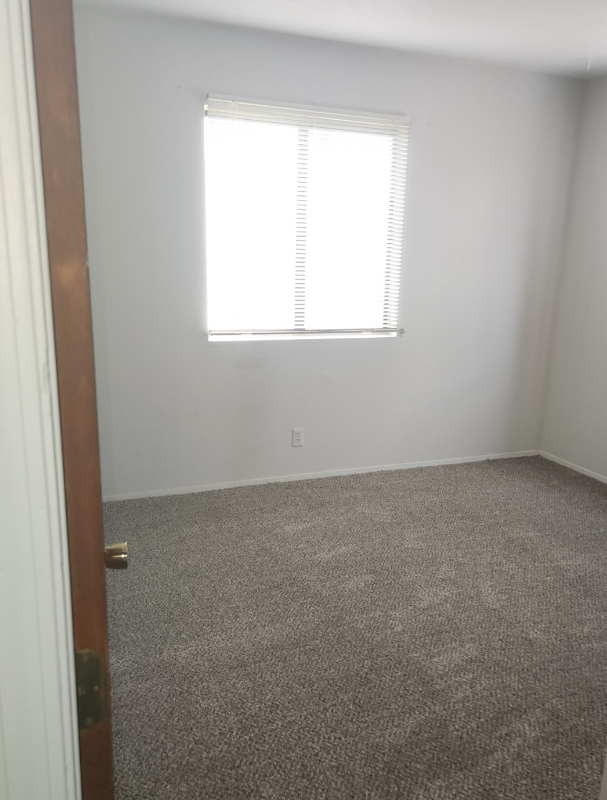 516 Lewis Ave Se #516 - Photo 6 of 10