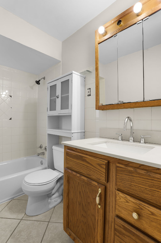 1347 Samoa Dr - Photo 4 of 11