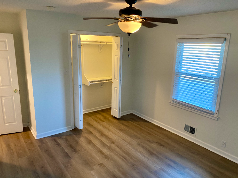 6802 N Flora Ave - Photo 6 of 13