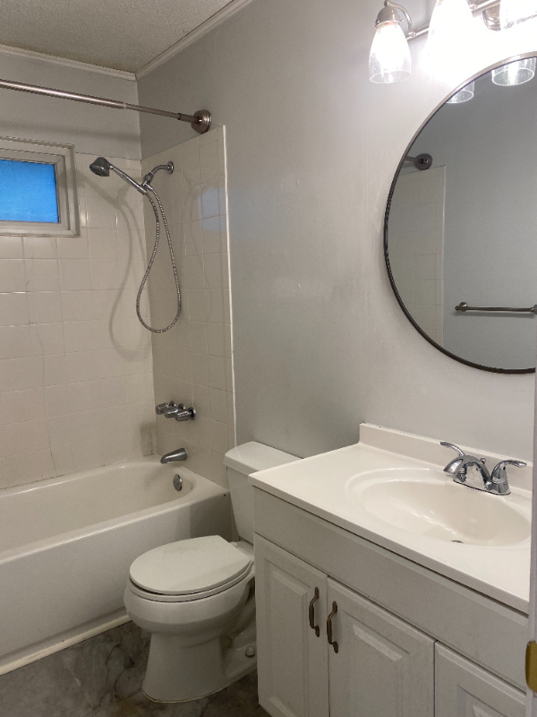 6802 N Flora Ave - Photo 7 of 13