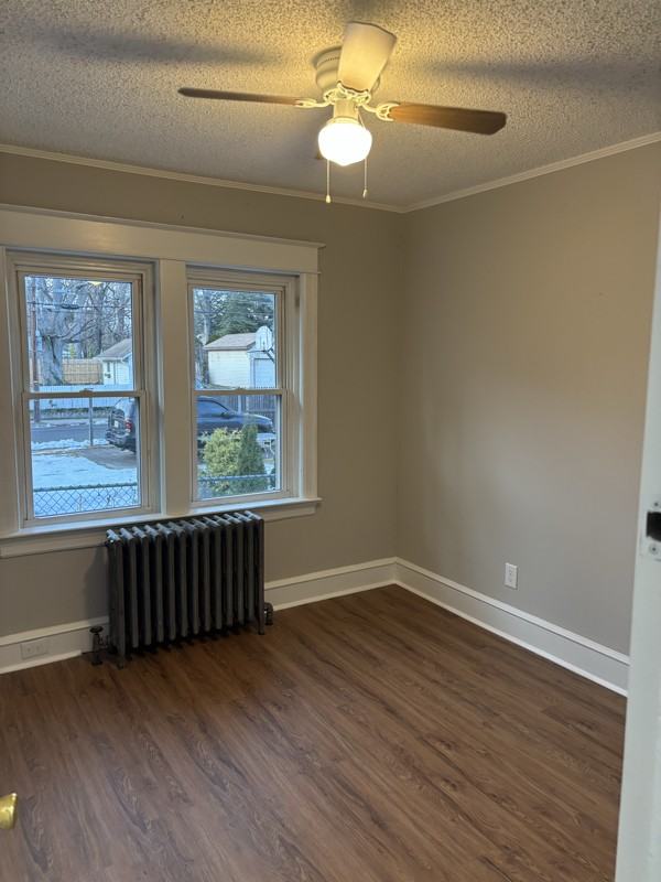 105 Avon Ave - Photo 2 of 9