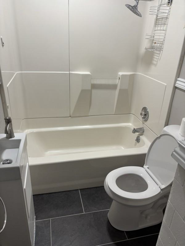 105 Avon Ave - Photo 7 of 9