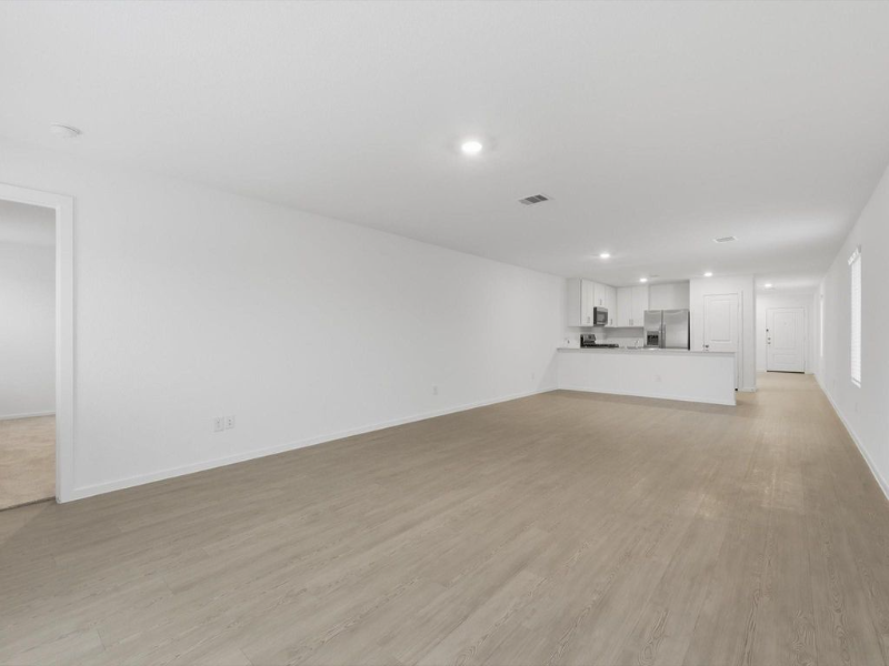 25409 Carnation Ct - Photo 6 of 23