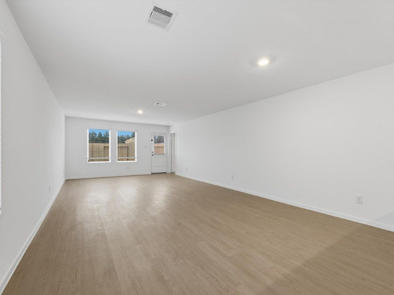 25409 Carnation Ct - Photo 7 of 23