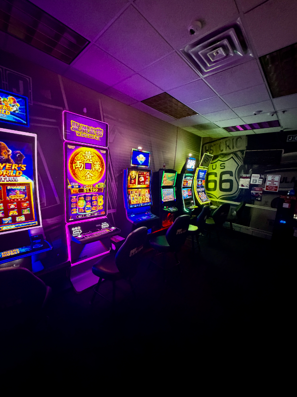 625 E Saint Joseph St #101 - Photo 4 of 12