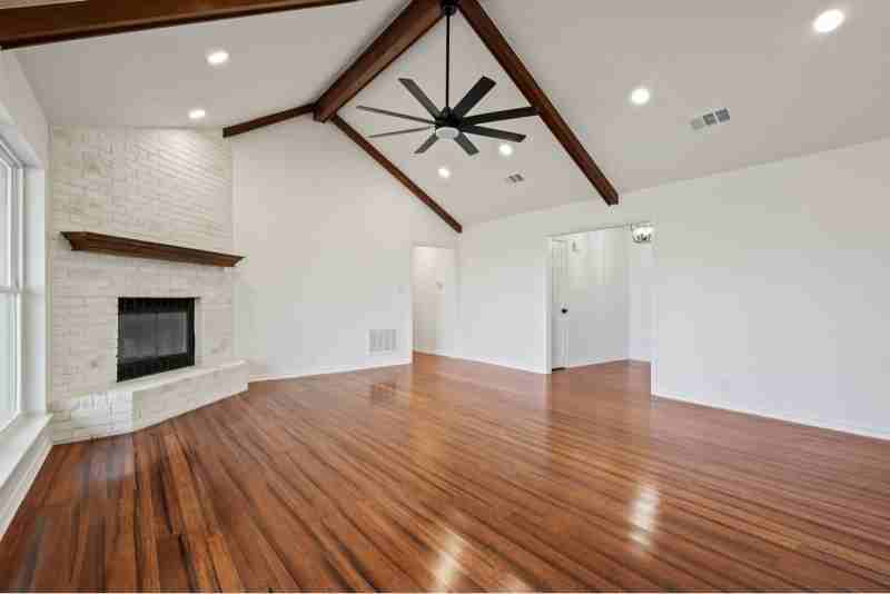 170 N Meadowbrook Dr - Photo 4 of 29