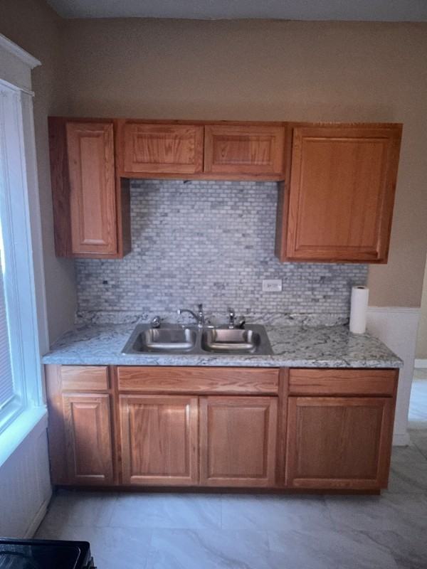 6312 Cates Ave #1W - Photo 5 of 12