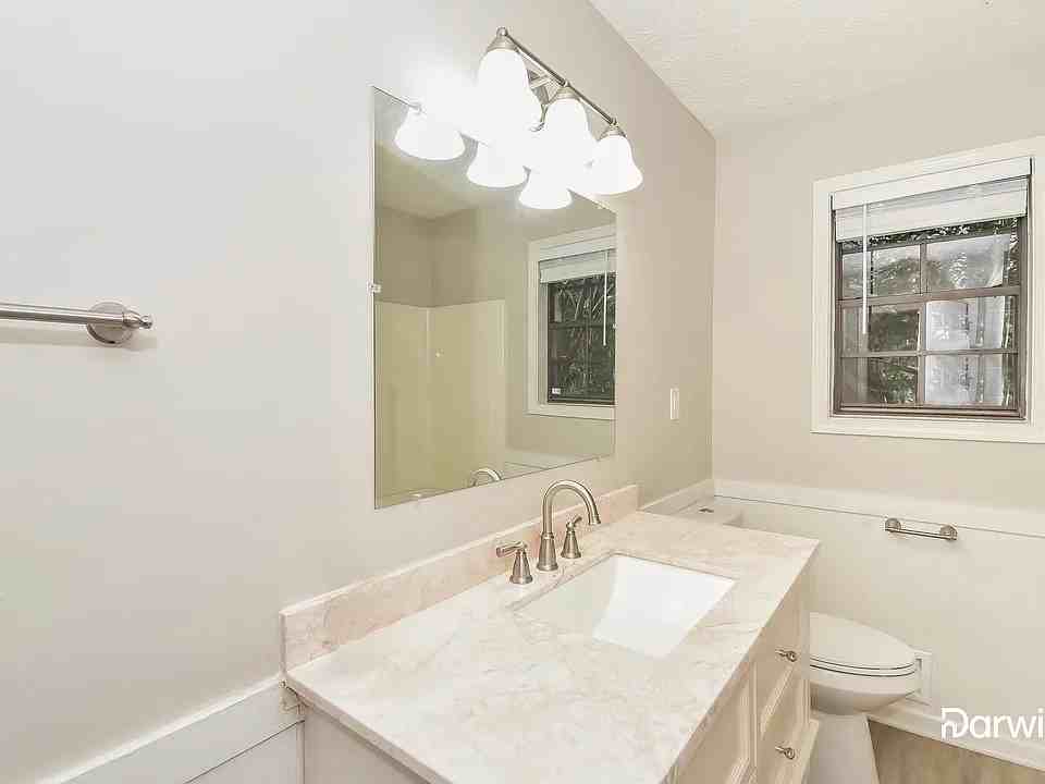 4705 Wellborn Dr - Photo 5 of 5