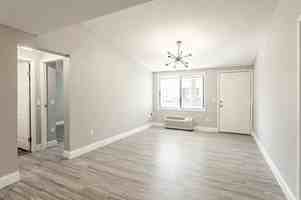 featured image of 1927A Sanford Cir #A