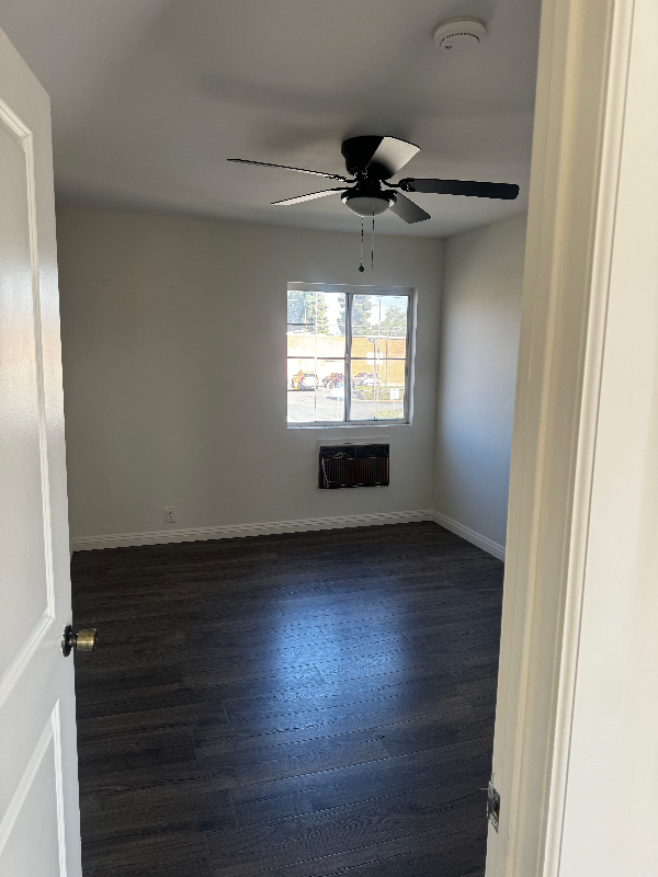 9506 Ramona St #3 - Photo 3 of 7