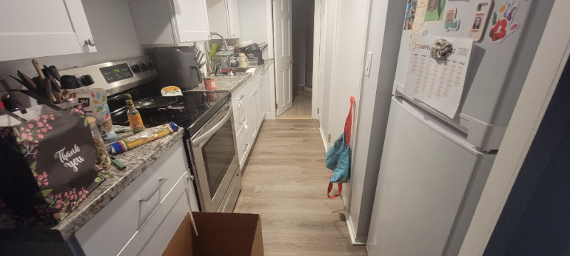 179 Longview Ave #B - Photo 2 of 9