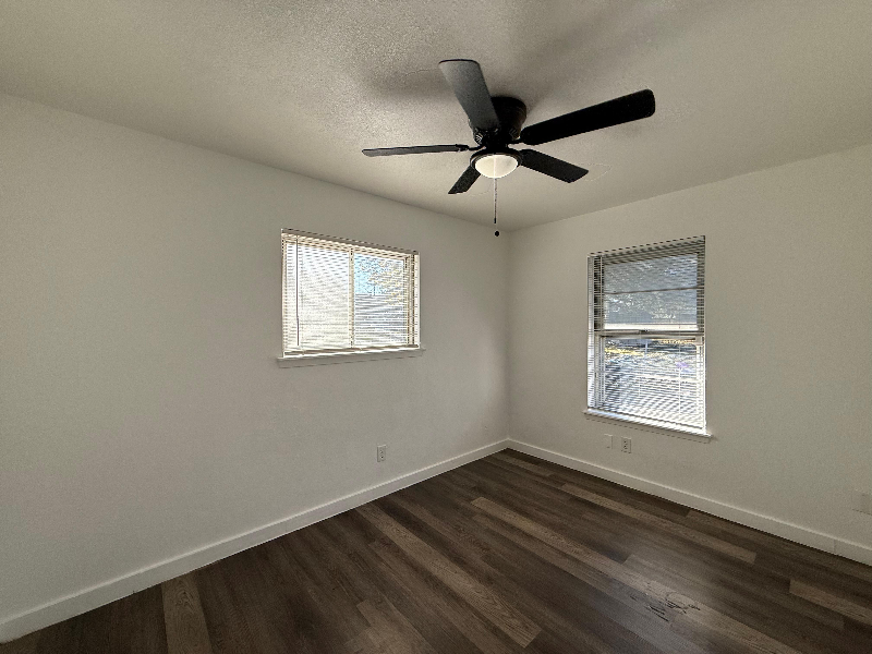 538 Maddux St - Photo 7 of 14