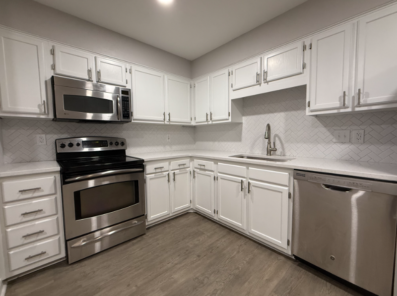 1810 Valparaiso Blvd - Photo 6 of 15