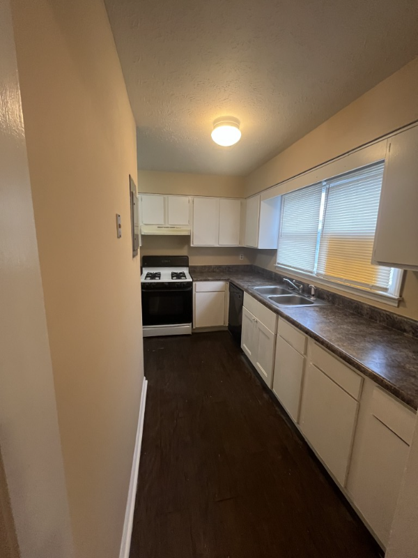 3709 Church St - Photo 2 of 10