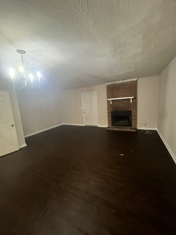 3709 Church St - Photo 4 of 10