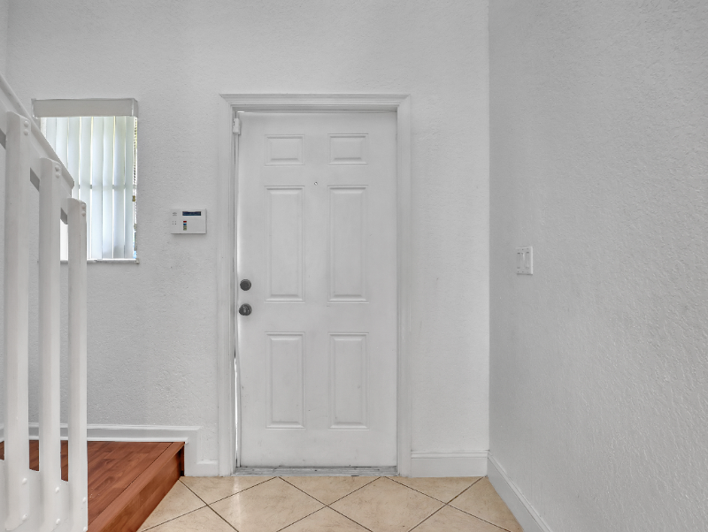 681 Imperial Lake Rd - Photo 4 of 20