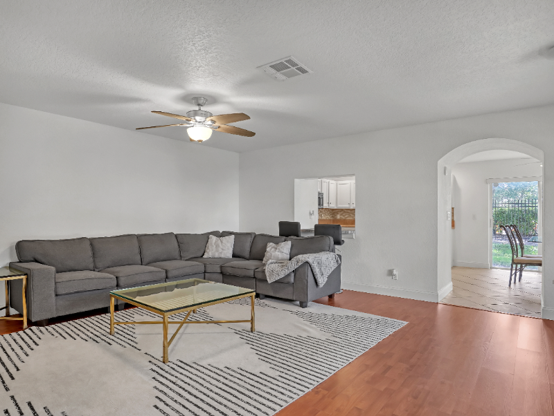 681 Imperial Lake Rd - Photo 5 of 20