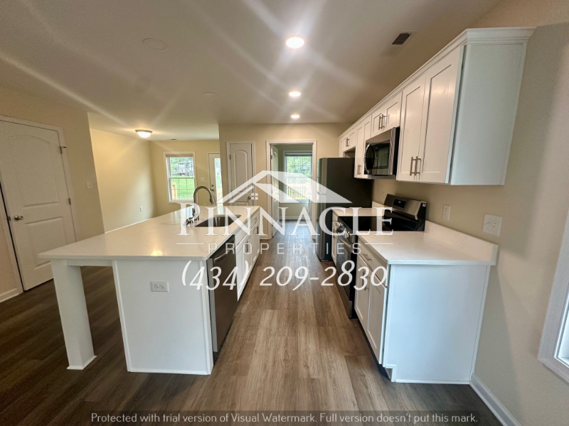 209 Munford St - Photo 4 of 20