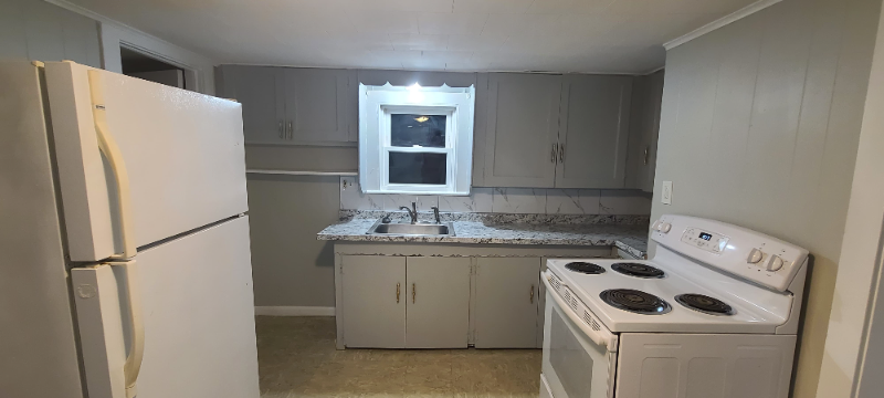 261 Sunnyside Ave - Photo 2 of 16