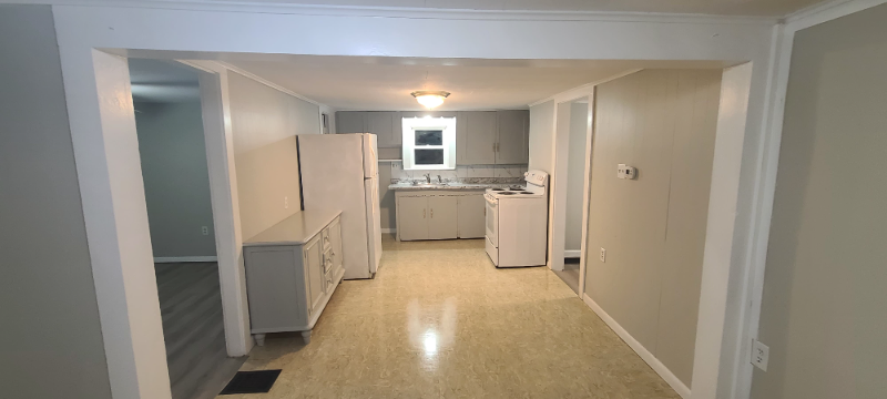 261 Sunnyside Ave - Photo 4 of 16