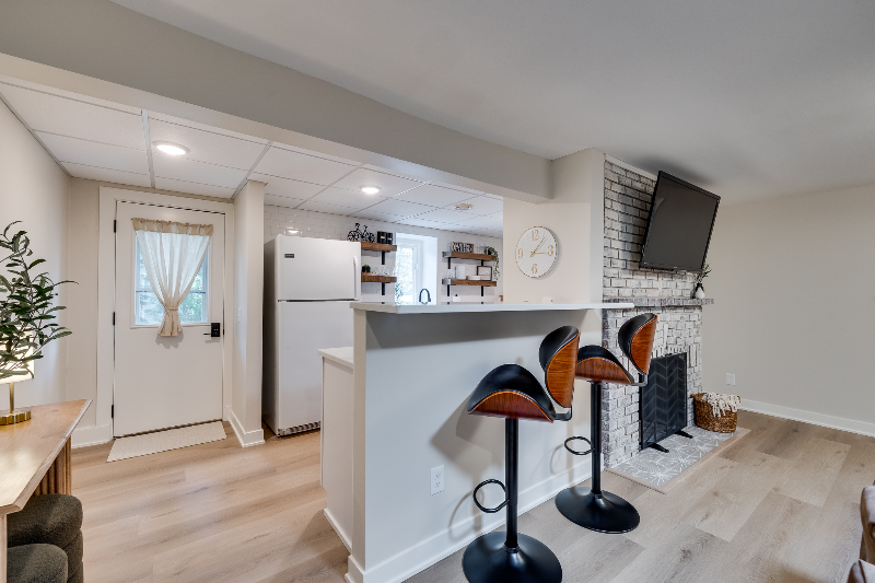 5021 Beacon Hill Rd #2 - Photo 7 of 13