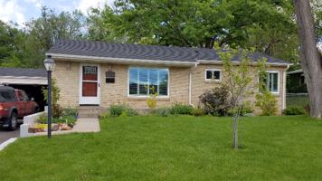 featured image of 3900 Dover St