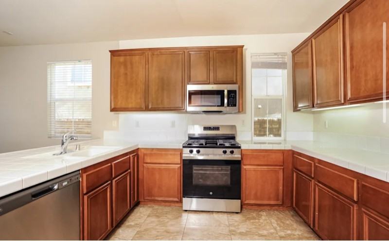 2818 Osmunda Ct - Photo 5 of 9