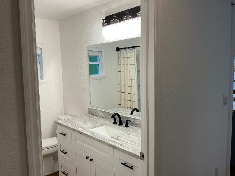 2532 Coventry Rd - Photo 3 of 8