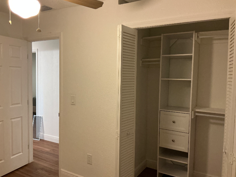 2532 Coventry Rd - Photo 4 of 8