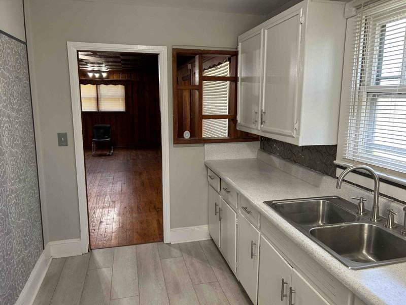 2645 Fairburn Rd Sw - Photo 5 of 13