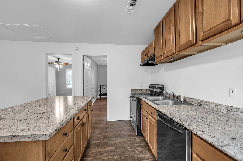 2007 Wilson St - Photo 3 of 17