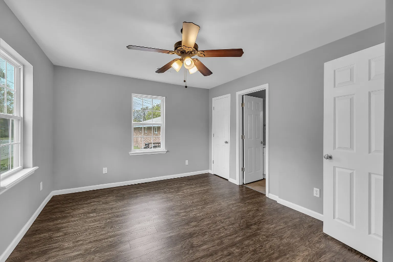 2007 Wilson St - Photo 6 of 17