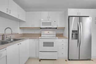 315 Nw 36th Ave - Photo 1 of 1