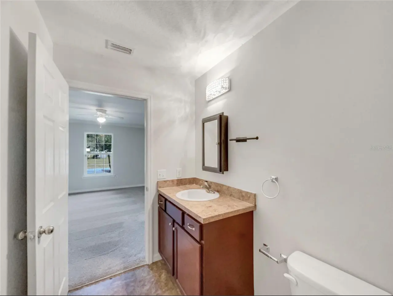 1304 E Carolina Ave - Photo 3 of 18